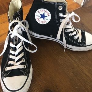 Women’s high-top converse